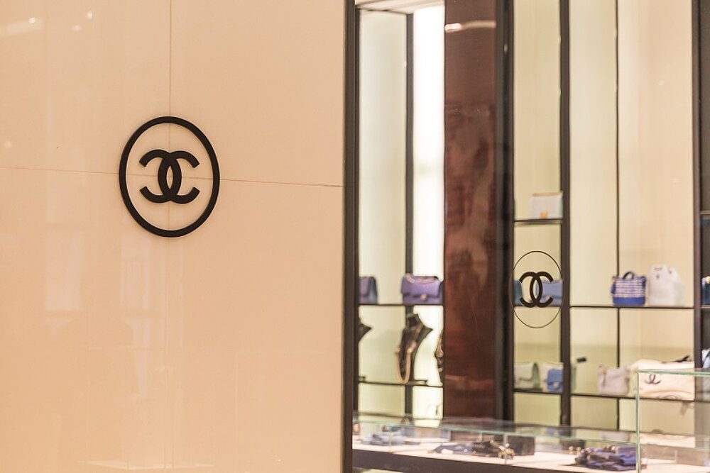 Chanel Loses Logo Lawsuit Against Huawei, Internet Rejoices — RADII